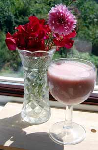 raspberry yogurt drink
